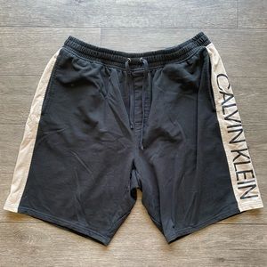 Calvin Klein Beige and Black Shorts | Men’s XL with Drawstring